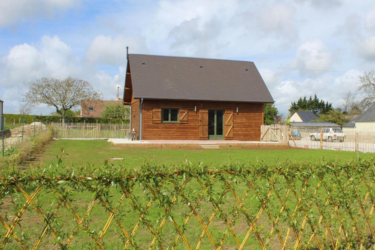 Le Chalet Saint-Pierre-d'Artheglise Exteriör bild